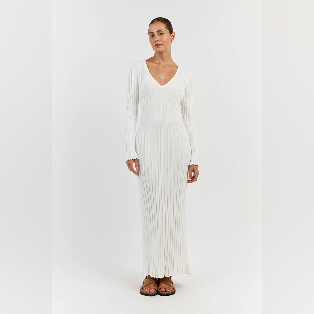 DISSH White Long Sleeves Knit Midi Dress